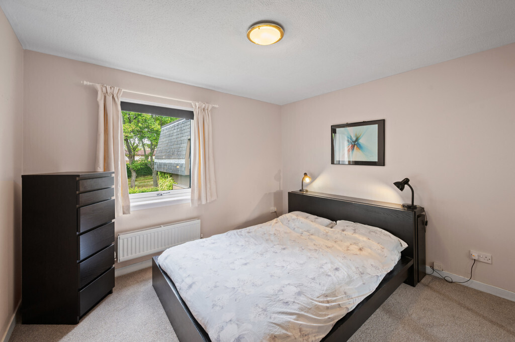 8 (Flat 5) Rocheid Park, Fettes, Edinburgh, EH4 1RU Image 14