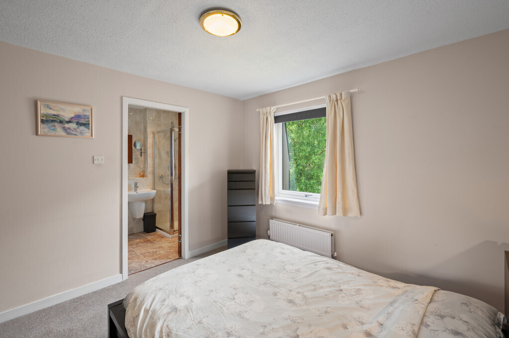 8 (Flat 5) Rocheid Park, Fettes, Edinburgh, EH4 1RU Image 15