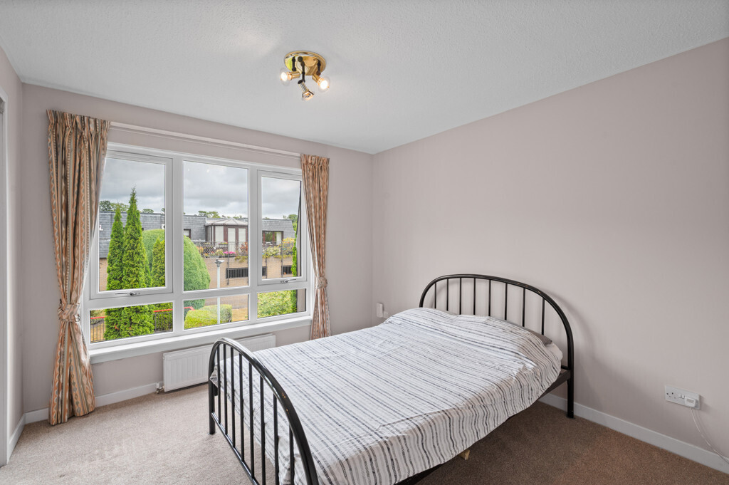 8 (Flat 5) Rocheid Park, Fettes, Edinburgh, EH4 1RU Image 19