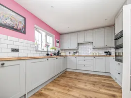 Meadow Crescent, Purdis Farm, Ipswich thumb 3