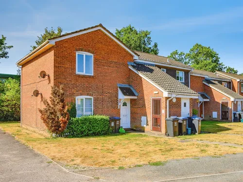 Hales Park Close, Hemel Hempsteadphoto