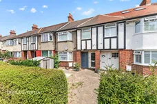 Wide Way, Mitcham