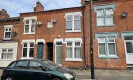 Clarendon Park, Avenue Road Extension