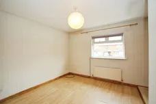 Cwrt Y Waun, Beddau, Pontypridd