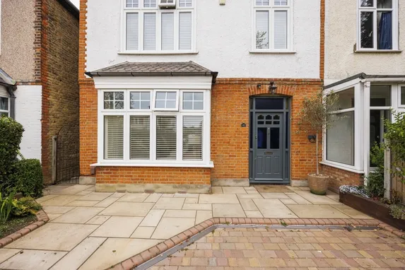 Newstead Road, London, SE12