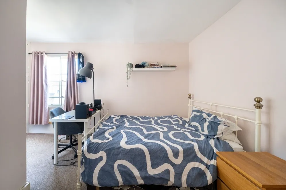 13 Claylands Place London SW8 photo 2