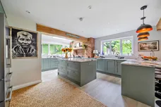 Hillgarth, Hindhead, GU26 photo 2