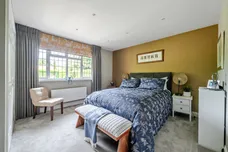 Hillgarth, Hindhead, GU26 photo 13
