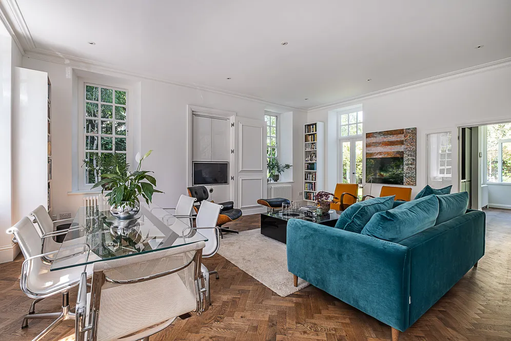 Roehampton Lane, London, SW15 photo 4