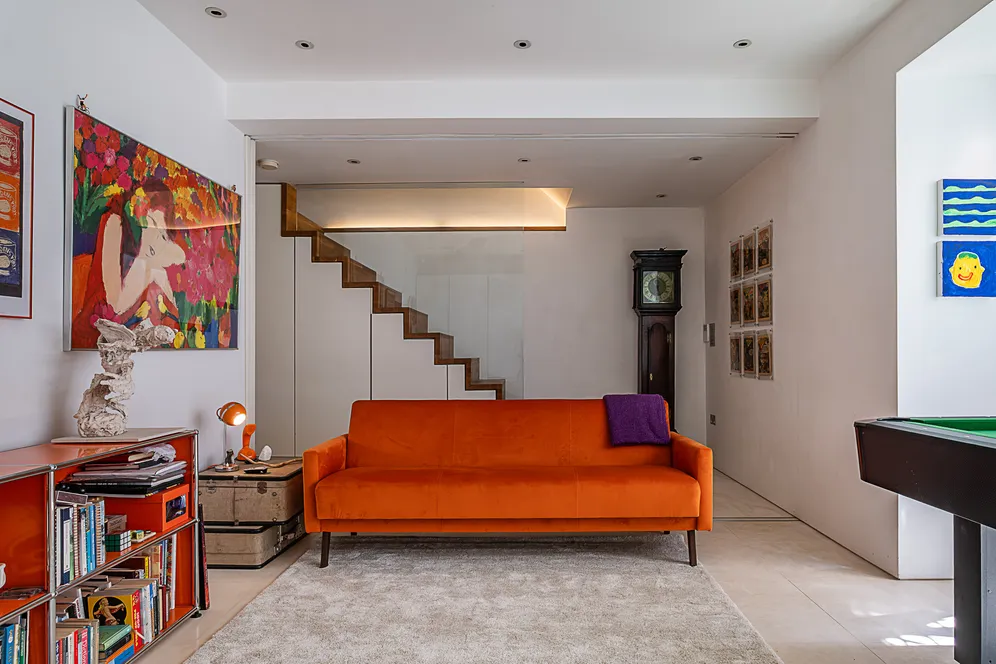 Roehampton Lane, London, SW15 photo 12
