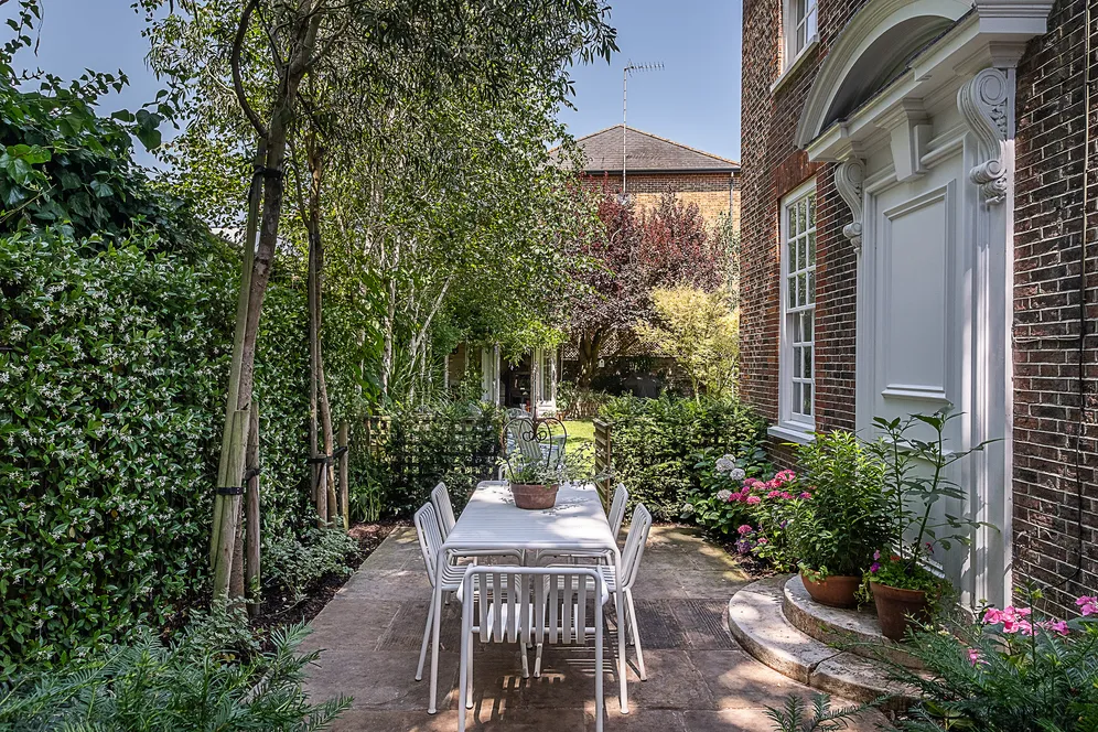 Roehampton Lane, London, SW15 photo 17