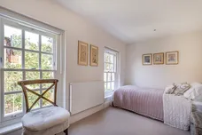 Roehampton Lane, London, SW15 photo 28