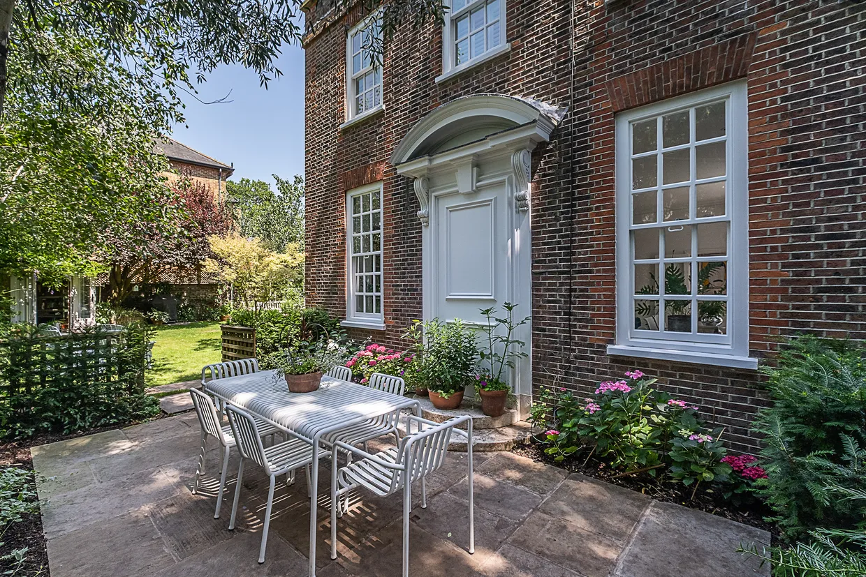 Roehampton Lane, London, SW15 photo 31
