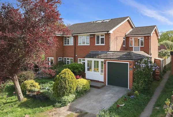 Norfolk Lane, Mid Holmwood, Dorking, Surrey, RH5