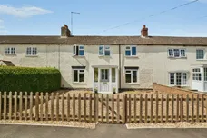 Station Row, New Bolingbroke, Boston