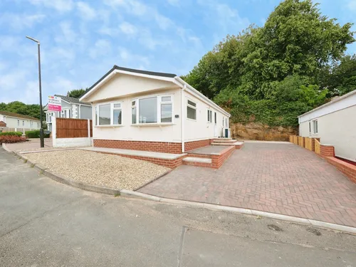 Glasshouse Lane, New Whittington, Chesterfieldphoto