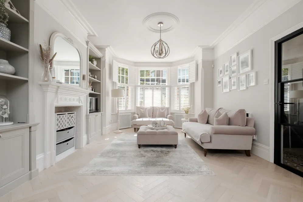 Dukes Avenue, London, N10 photo 9