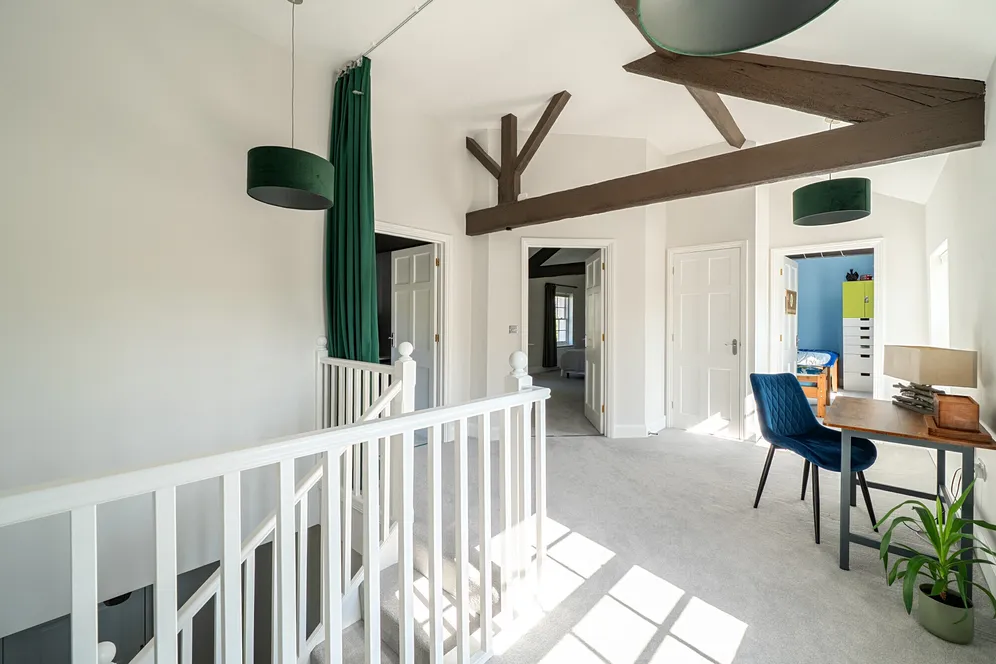 Harefield Grove, Cheltenham, GL50 photo 4