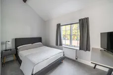 Harefield Grove, Cheltenham, GL50 photo 6
