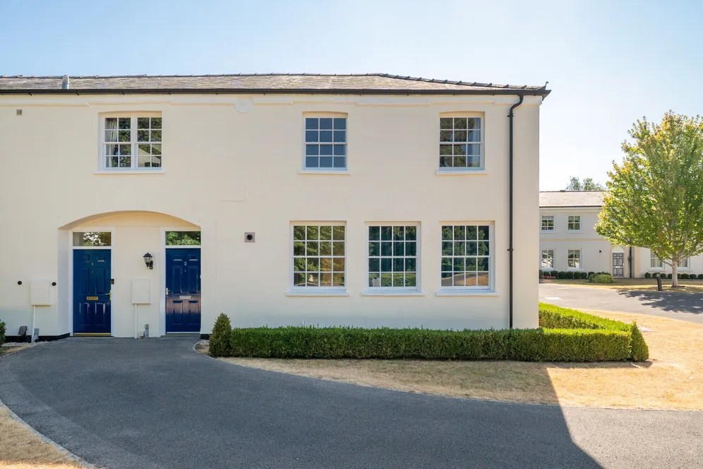Harefield Grove, Cheltenham, GL50 photo 16