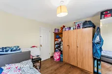 Kennedy Close, Mitcham