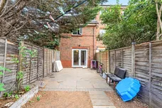 Kennedy Close, Mitcham