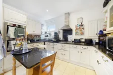 Whinfell Close, London, SW16 photo 11