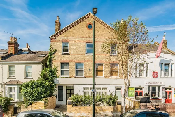 Church Road, Teddington, TW11 photo 1