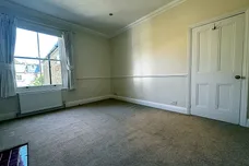 Wavendon Avenue, LONDON