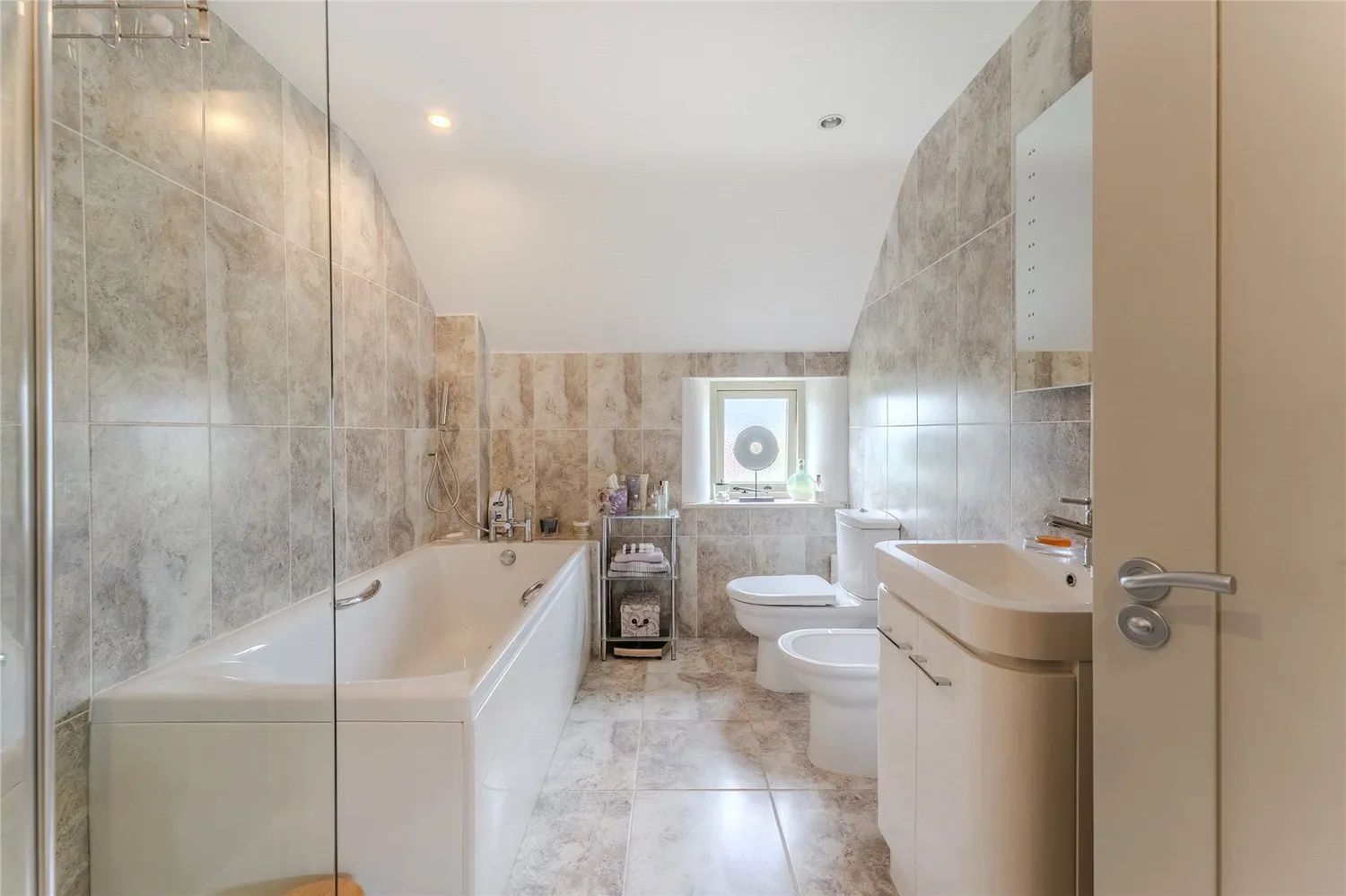 St. Andrews Lane, Titchmarsh, NN14 photo 11