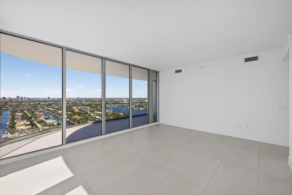 153 N Seabreeze Blvd, Fort Lauderdale, FL 33304