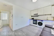 Sunbury Way, Hanworth, FELTHAM