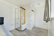 Sunbury Way, Hanworth, FELTHAM
