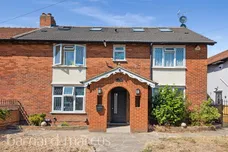 Sunbury Way, Hanworth, FELTHAM
