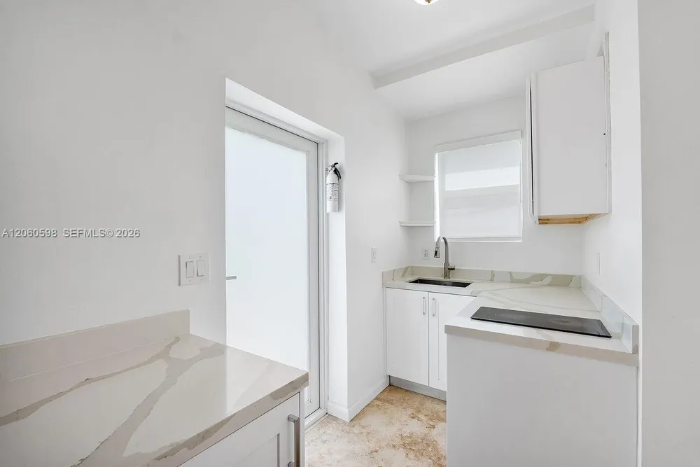 1042 Sorolla Ave, Coral Gables, FL 33134