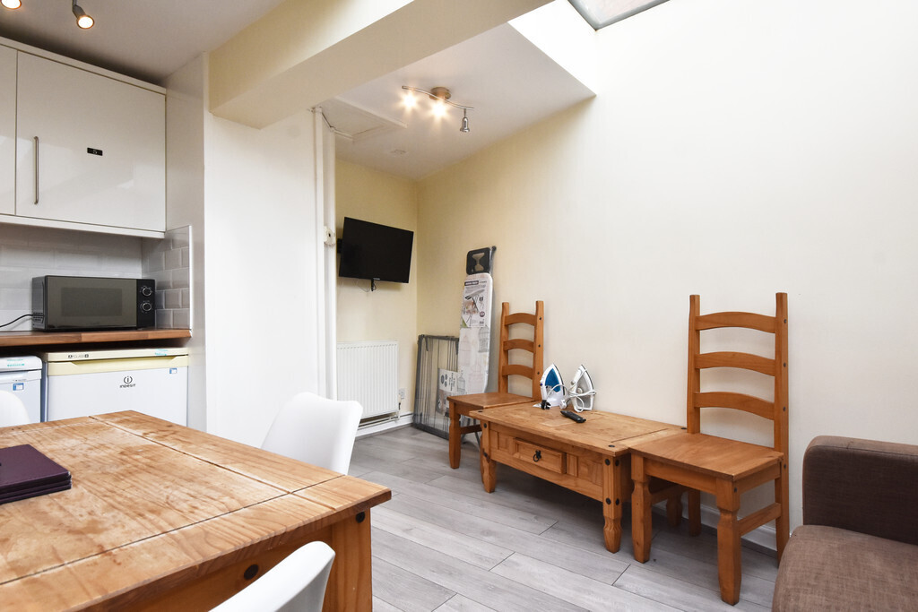 Room 5 of 5, Briton Road, Coventry, CV2 4LF Image 2