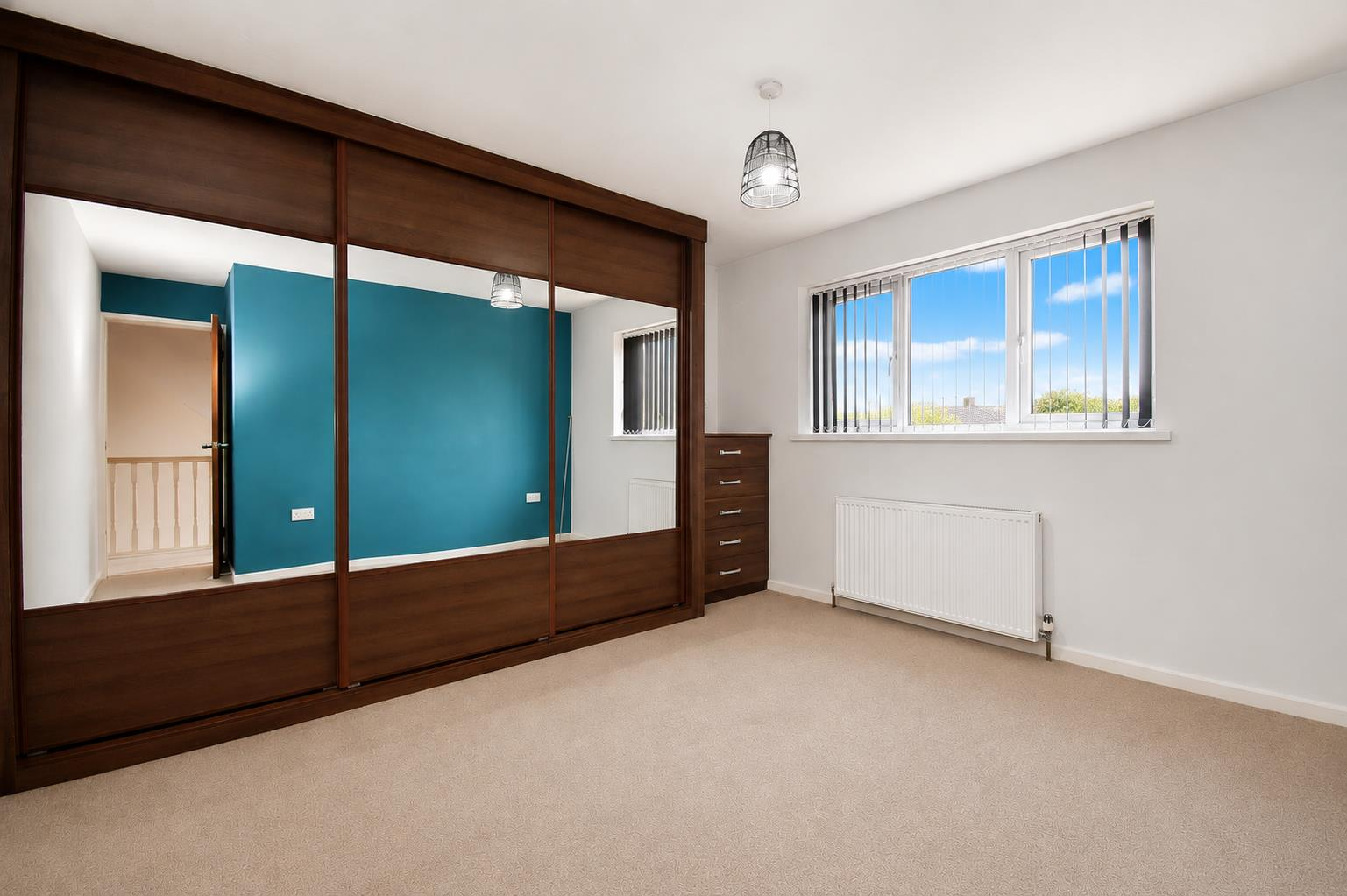 Saffrondale, Anlaby, Hull Image 9