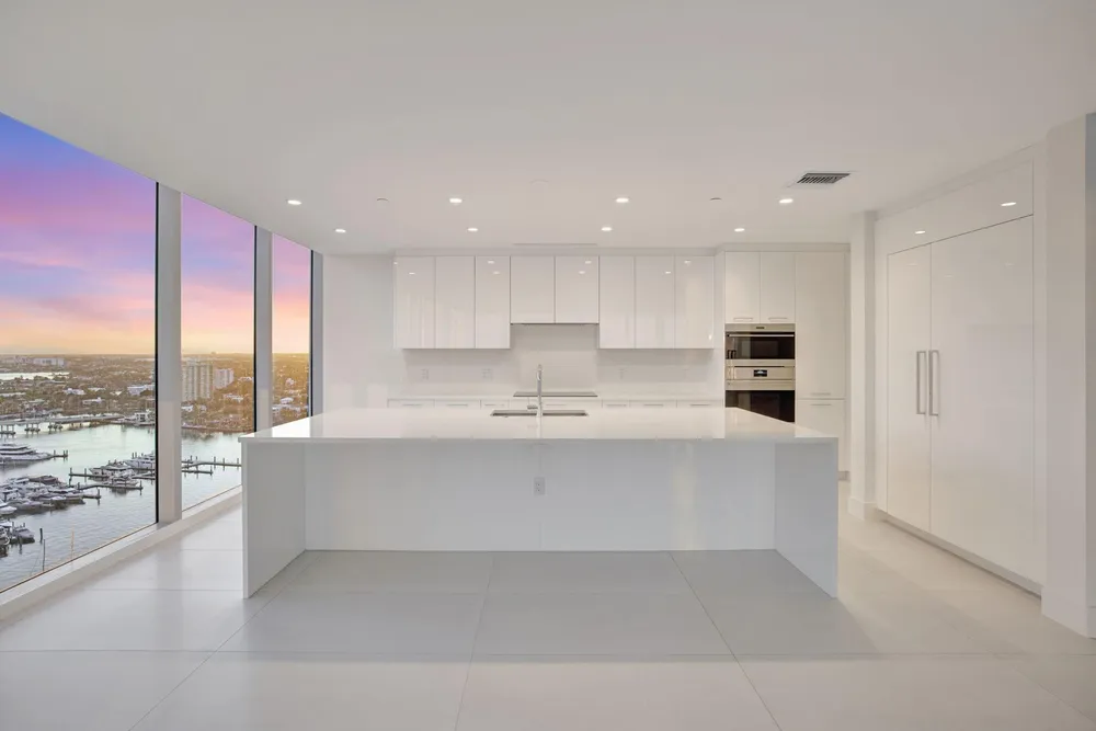 153 N Seabreeze Blvd, Fort Lauderdale, FL 33304