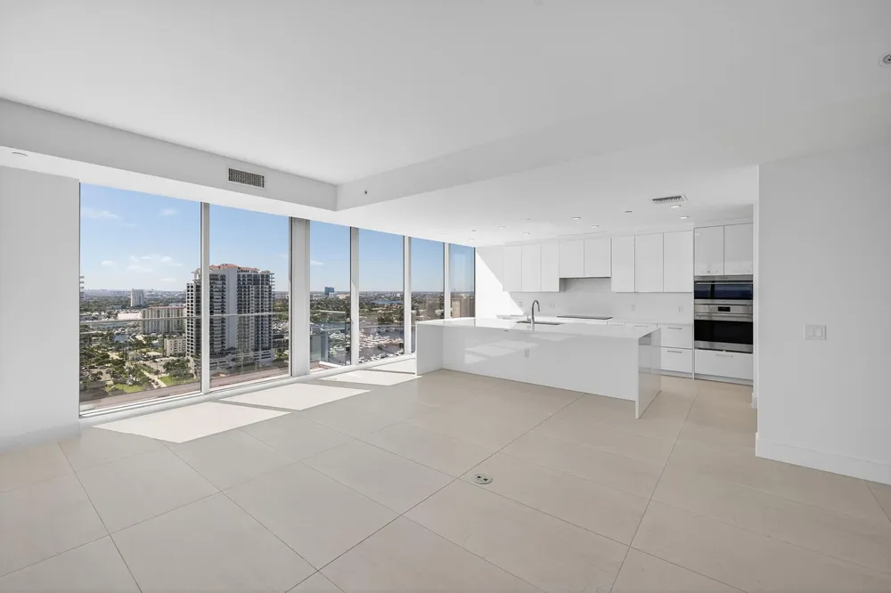 153 N Seabreeze Blvd, Fort Lauderdale, FL 33304
