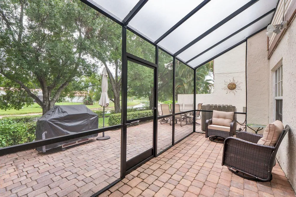 11606 NW 19th Dr, Coral Springs, FL 33071