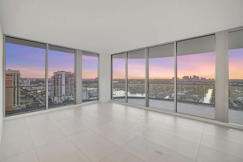 153 N Seabreeze Blvd, Fort Lauderdale, FL 33304