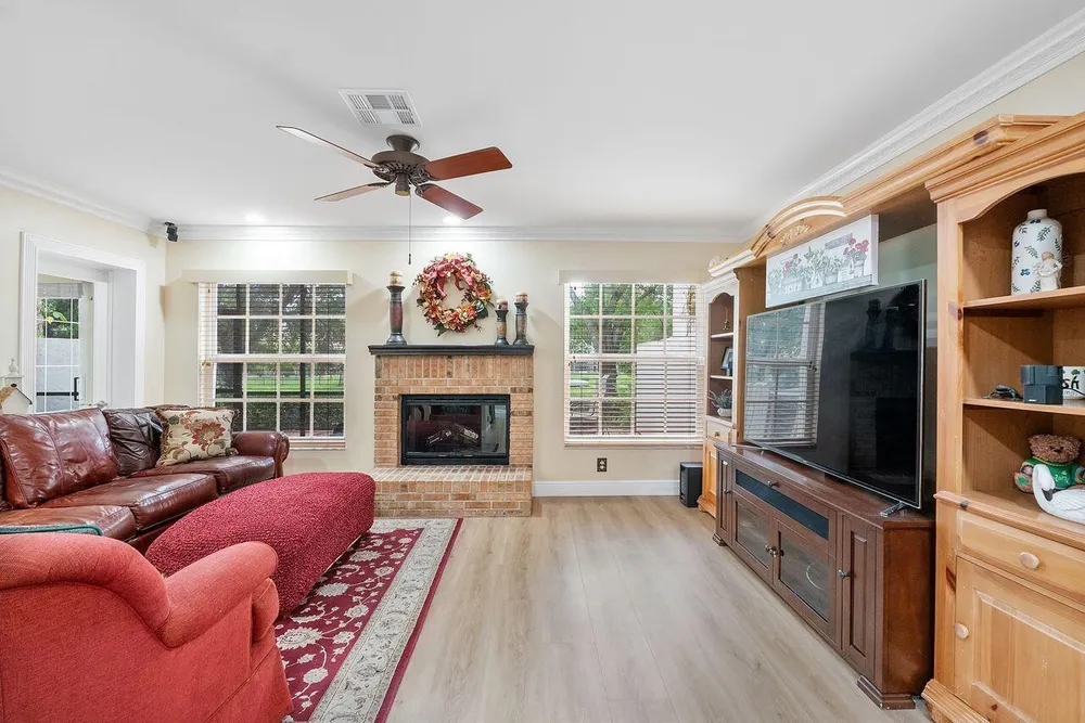 11606 NW 19th Dr, Coral Springs, FL 33071