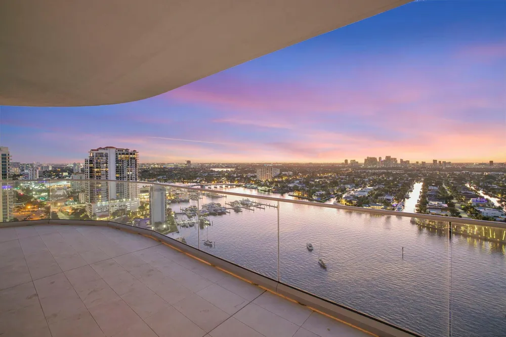 153 N Seabreeze Blvd, Fort Lauderdale, FL 33304