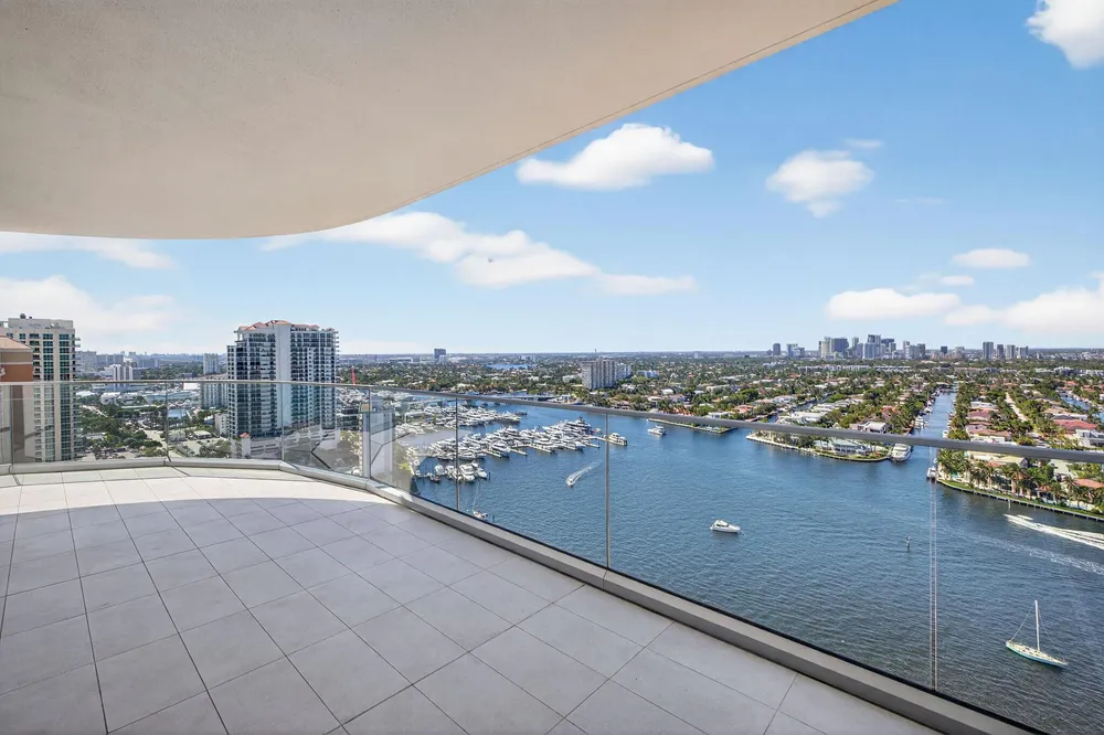 153 N Seabreeze Blvd, Fort Lauderdale, FL 33304
