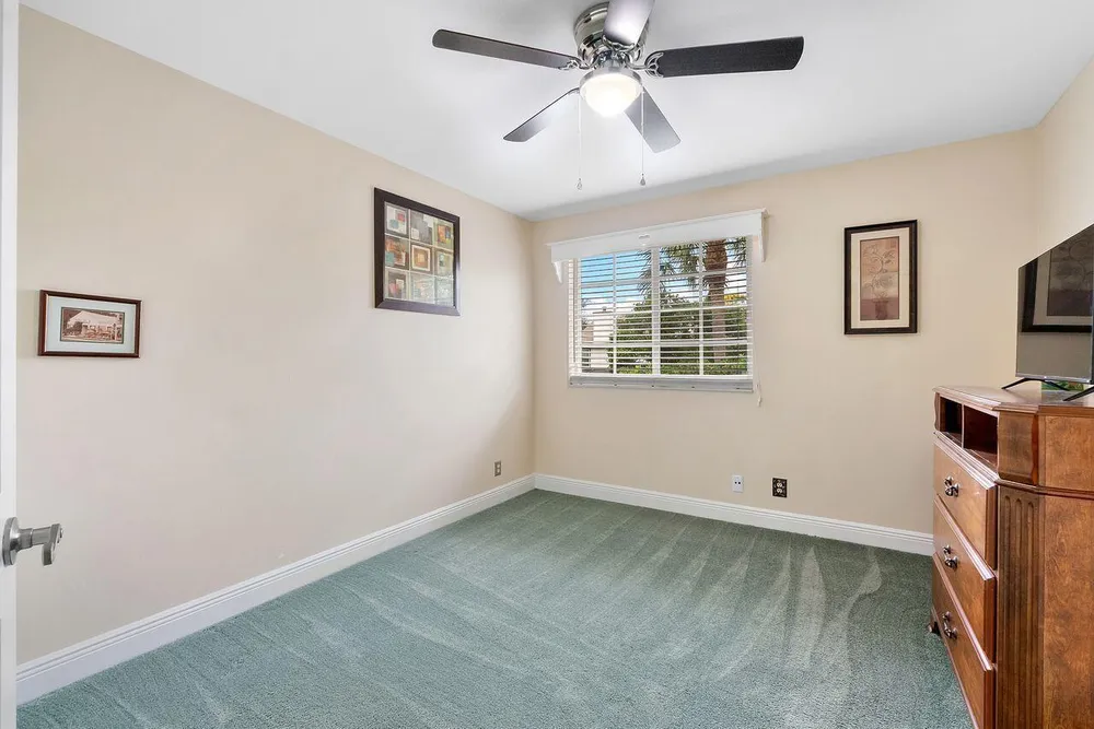 11606 NW 19th Dr, Coral Springs, FL 33071