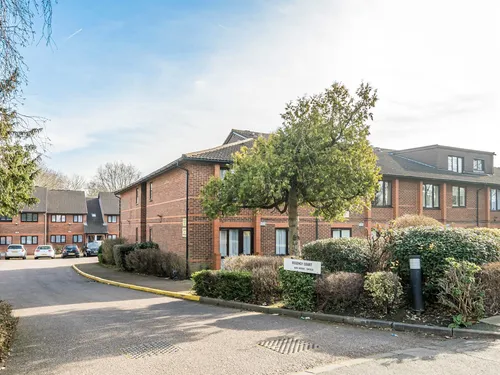 Park Avenue, Enfieldphoto