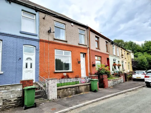 Elwyn Street, Tonyrefail, PORTHphoto