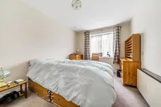Park Avenue, Enfield