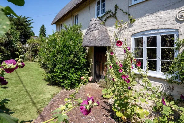 Blandford Road, Shillingstone, DT11 photo 35