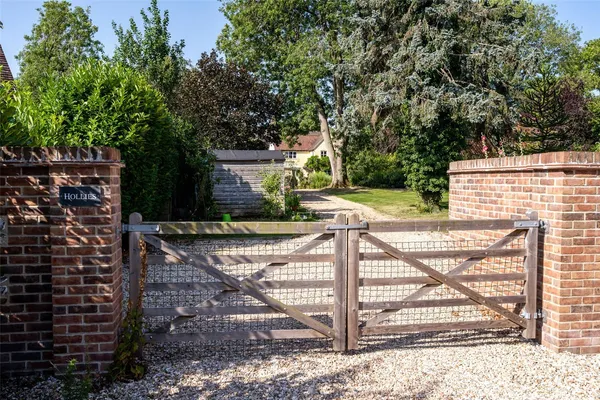 Blandford Road, Shillingstone, DT11 photo 36